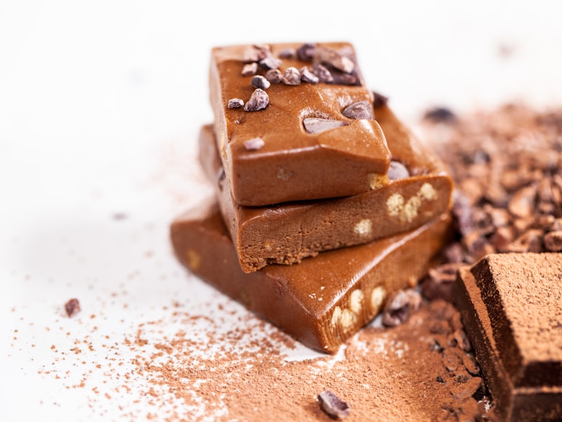 Macadamia Nut Granola Protein Bars
