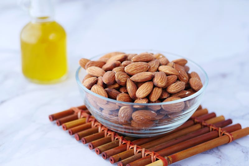 How to Extract Macadamia Oil at Home